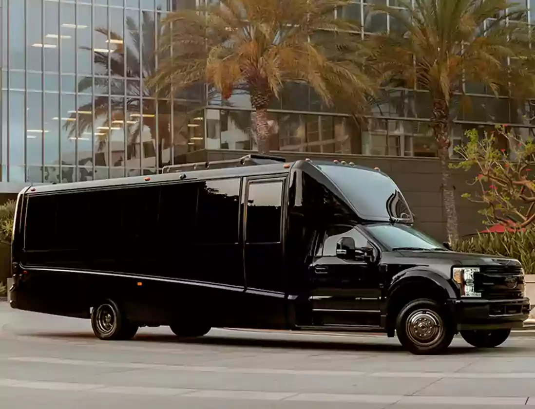 F-550 Mini Coach